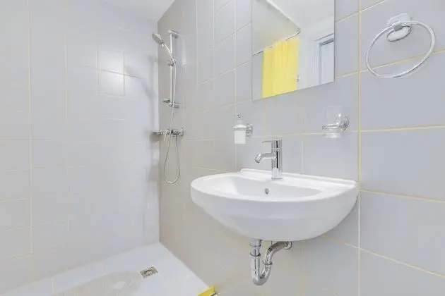 Standard Dört Kişilik Oda