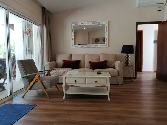 Villa, 5 Yatak Odası, Engellilere Uygun, Şömine