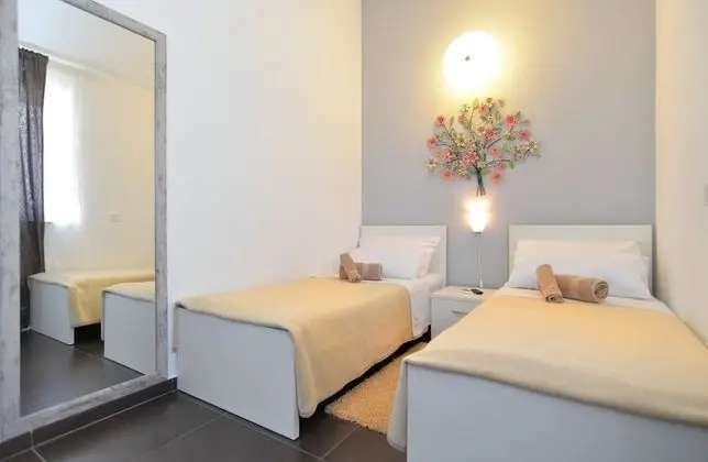 Standard Villa, 6 Yatak Odası (0352)