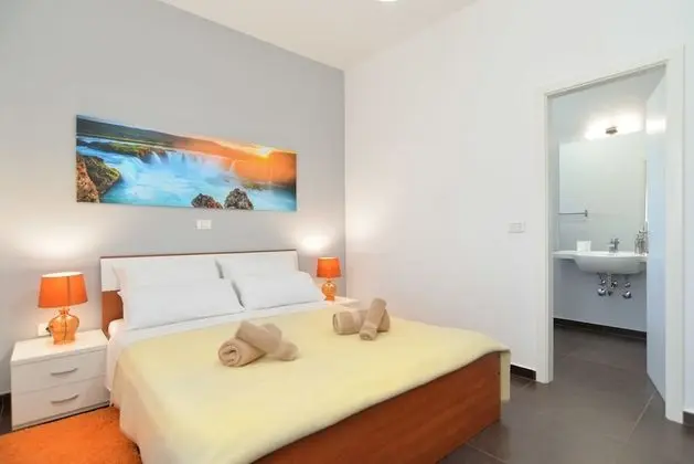 Standard Villa, 6 Yatak Odası (0352)