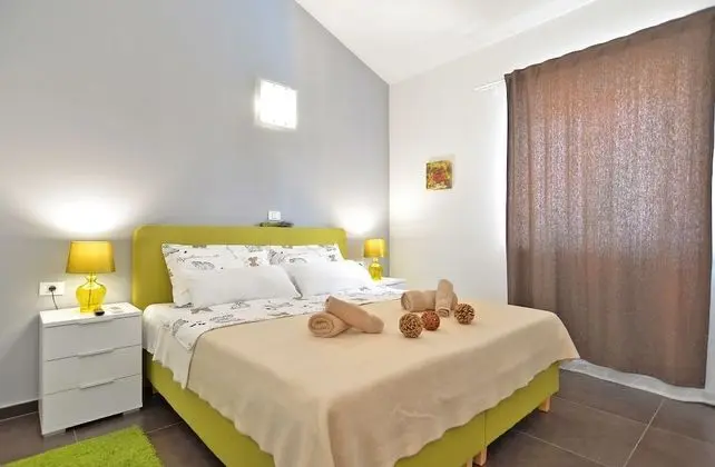 Standard Villa, 6 Yatak Odası (0352)