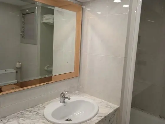 Tek Büyük Yataklı Oda, Teras