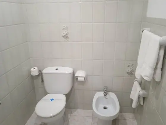Üç Kişilik Oda, Teras