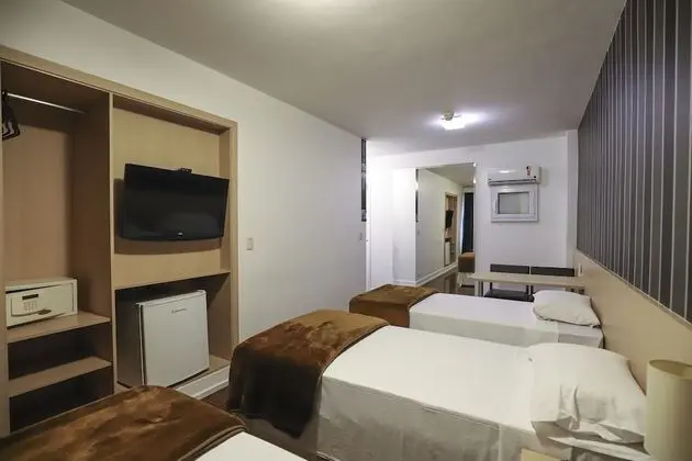 Standard Üç Kişilik Oda