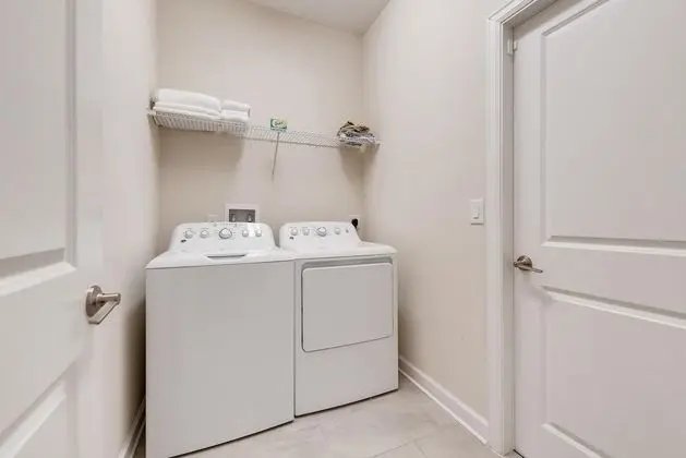 Ev, Birden Çok Yatak (1557 MC Champions Gate - Luxury 6 Bed)
