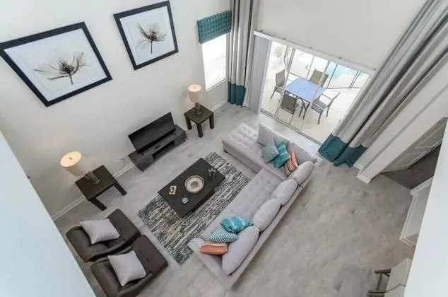 Villa (1569TL Ultimate 5 Bedroom 5 Bathroom)