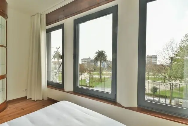 Tek Büyük Yataklı Oda, Bahçe Manzaralı