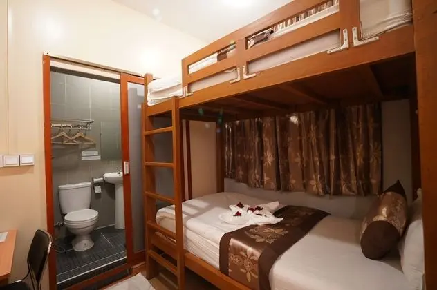 Twin Bunk Bed Room