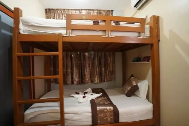 Twin Bunk Bed Room