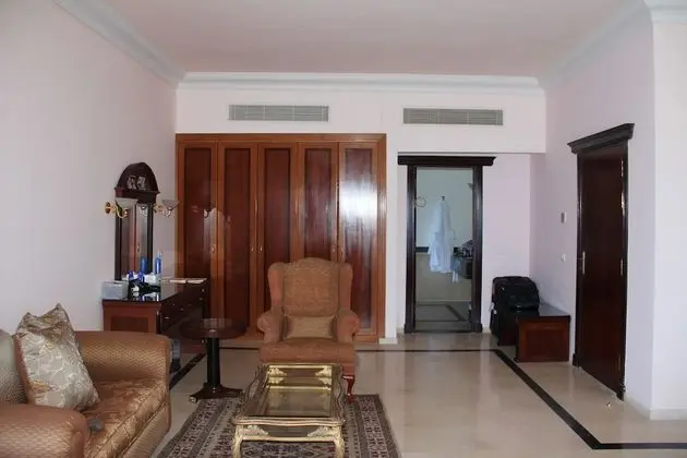Exclusive Tek Büyük Yataklı Oda