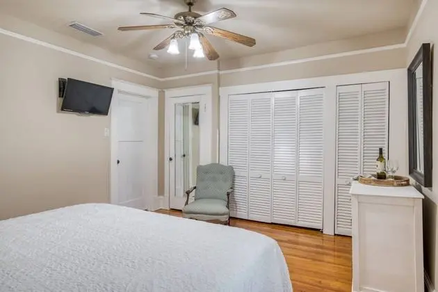 Apart Daire (16 Saragossa Street B)