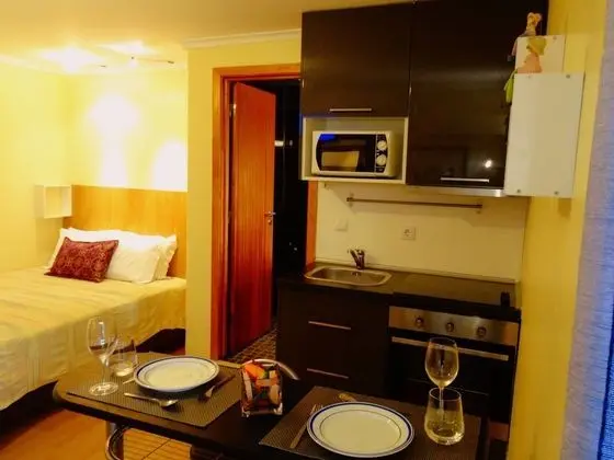 Stüdyo, Küçük Mutfak