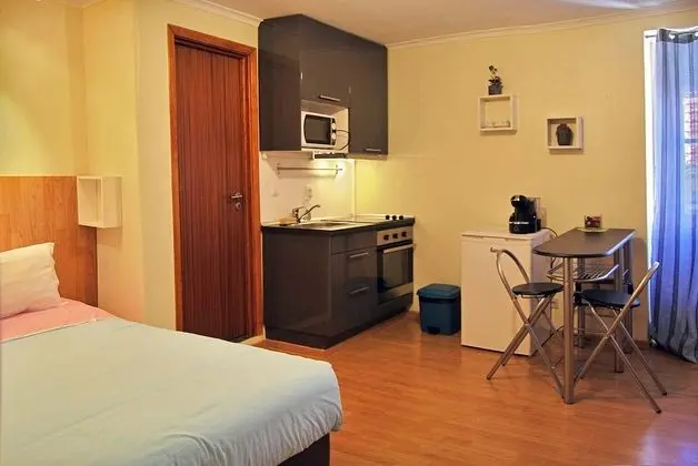 Stüdyo, Küçük Mutfak