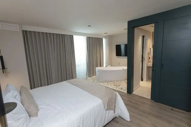 Comfort Tek Büyük Yataklı Oda