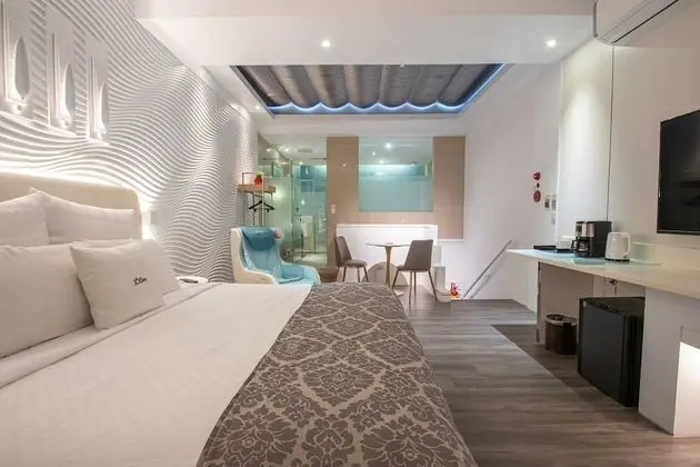Deluxe Tek Büyük Yataklı Oda