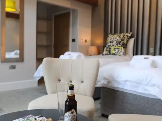 Luxury Süit, Banyolu/Duşlu ("Tarn")