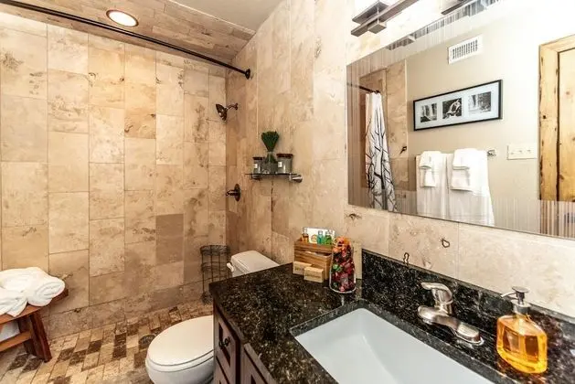 Luxury Daire, 2 Yatak Odası, Mutfak, Zemin Kat