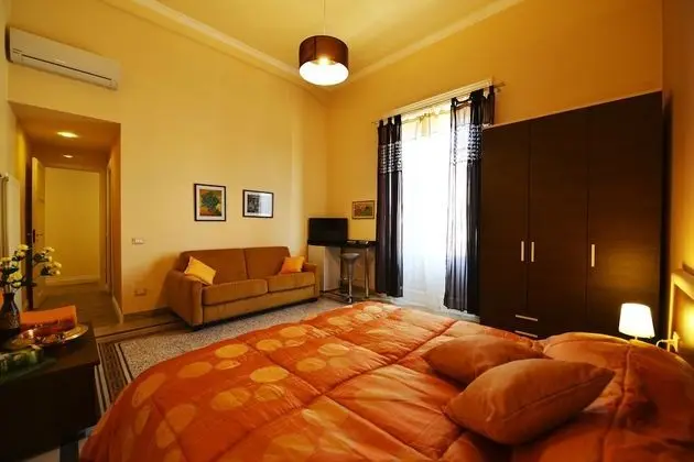 Dört Kişilik Oda, Balkon