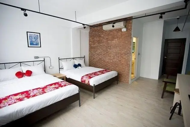 Gallery Dört Kişilik Oda, 2 Çift Kişilik Yatak