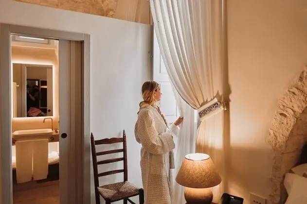 Comfort Tek Büyük Yataklı Oda