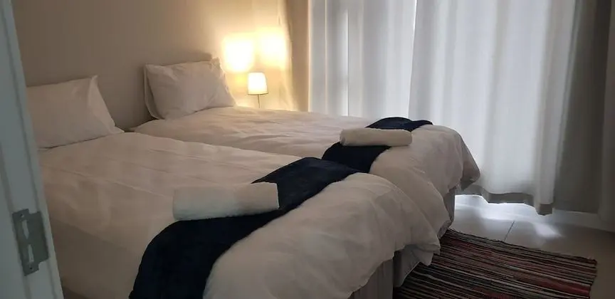 Apart Daire, Birden Çok Yatak, Sigara İçilmez