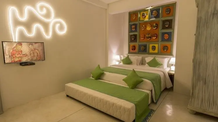 Deluxe Triple Room - Free TukTuk Drop to Galle Fort
