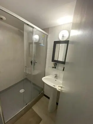 Apart Daire, Banyolu/Duşlu (Appartement N2)