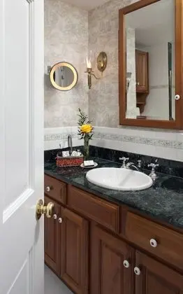 Süit, Özel Banyo (Sebago Suite)