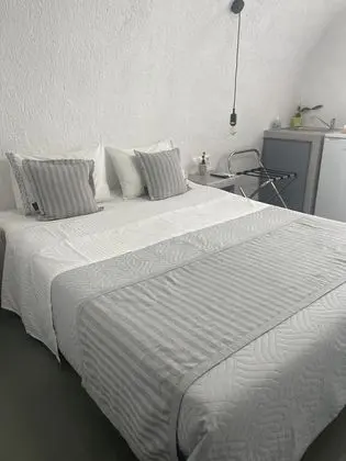 Basic Tek Büyük Yataklı Oda