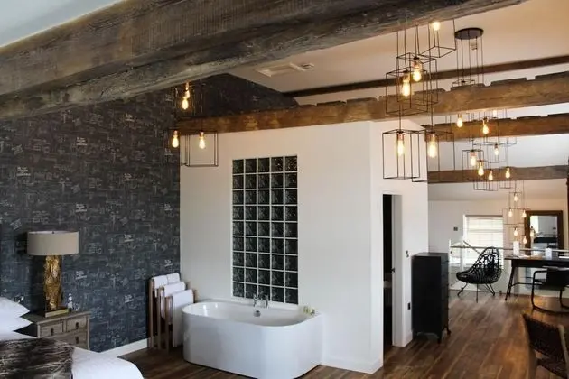 Çatı Katı Süiti (Penthouse), 1 Çift Kişilik Yatak