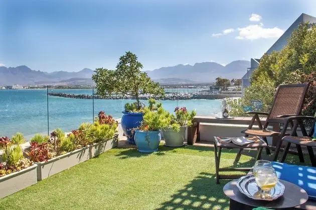 Luxury Apart Daire, 1 Büyük (Queen) Boy Yatak ve Çekyat, Okyanus Manzaralı, Plaj Kenarı