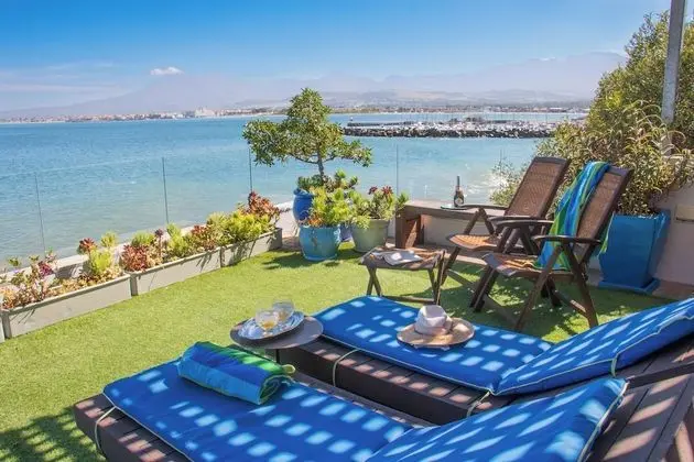 Luxury Apart Daire, 1 Büyük (Queen) Boy Yatak ve Çekyat, Okyanus Manzaralı, Plaj Kenarı
