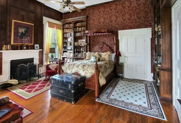 Room, Lincoln Library