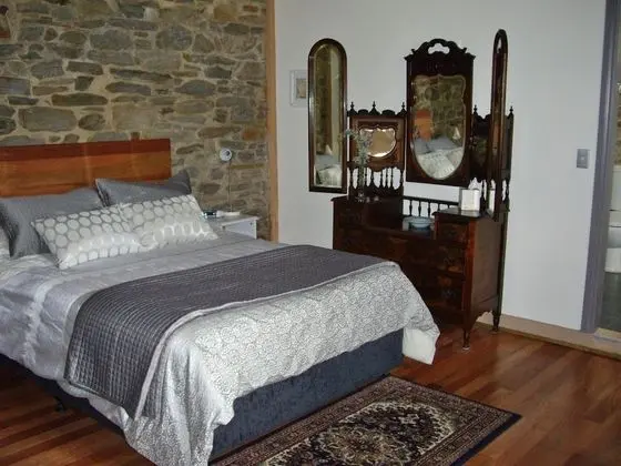 Kır Evi, 1 Büyük (Queen) Boy Yatak