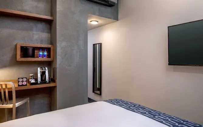 Mini Room, 1 Queen Bed, Non Smoking