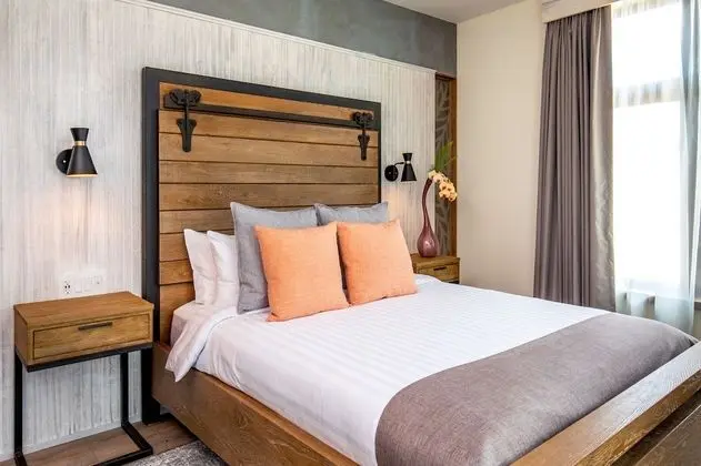 Standard Oda, 1 Büyük (Queen) Boy Yatak, Sigara İçilmez