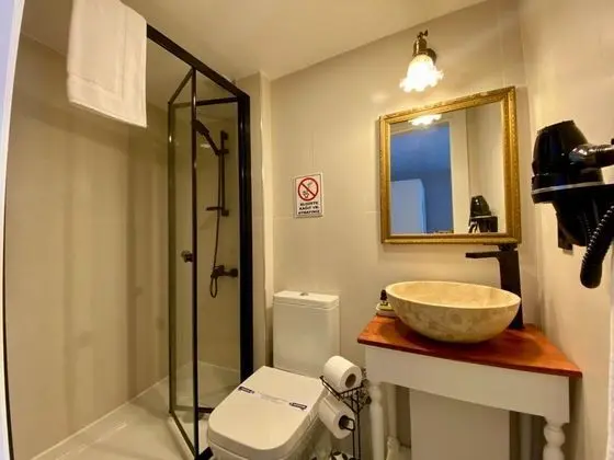 Superior Oda, Sokak Manzaralı, 1. Kat