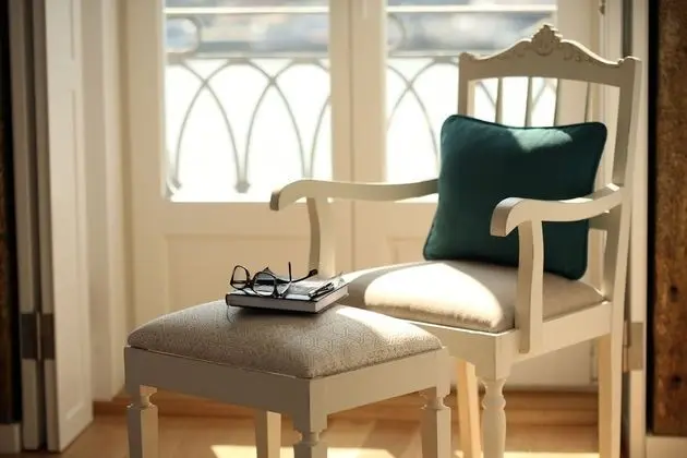 Tek Büyük veya İki Ayrı Yataklı Oda, Nehir Manzaralı