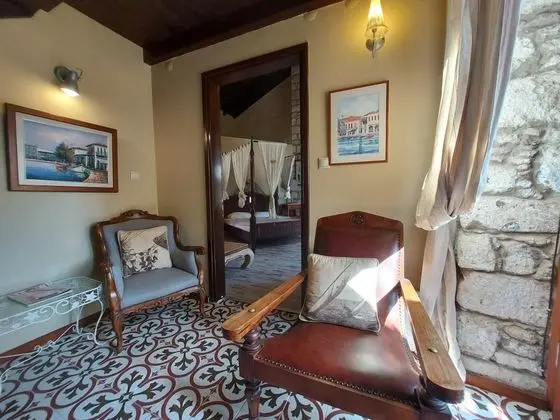 Suite, Havuz Manzaralı