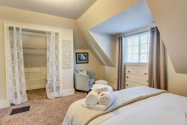 Ev (2 Bedrooms)
