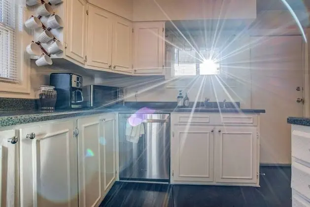 Ev (2 Bedrooms)