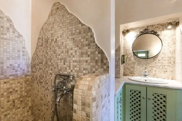 Romantic Villa, 2 Yatak Odası, Bahçeli
