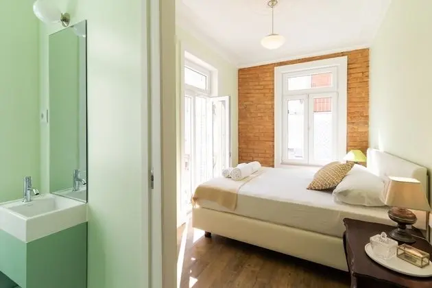 Deluxe Tek Büyük veya İki Ayrı Yataklı Oda, Balkon