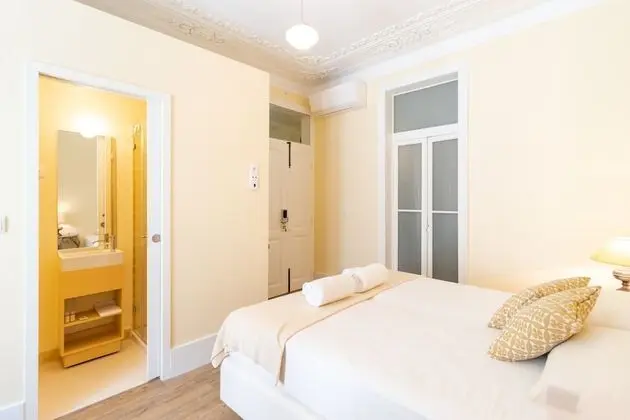 Deluxe Tek Büyük veya İki Ayrı Yataklı Oda, Özel Banyo
