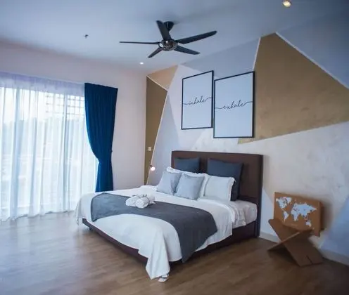 Oda, Balkon, Kısmi Deniz Manzaralı ( 1 King)