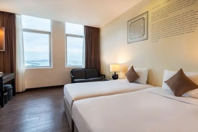 Hollywood Twin Room