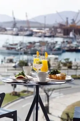 Comfort Tek Büyük Yataklı Oda, Deniz Manzaralı