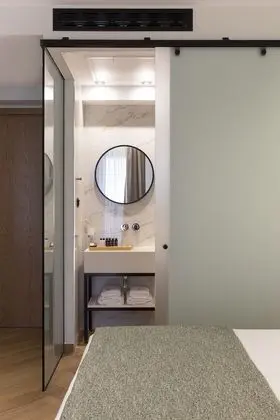 Comfort Tek Büyük Yataklı Oda, Şehir Manzaralı