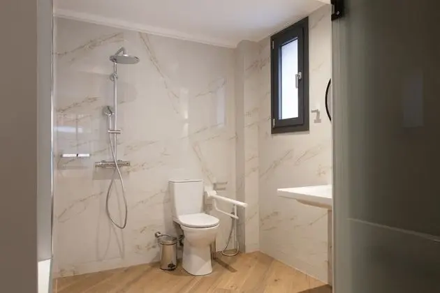 Comfort Tek Büyük Yataklı Oda, Şehir Manzaralı