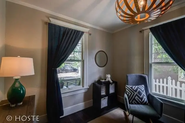 Ev (4 Bedrooms)